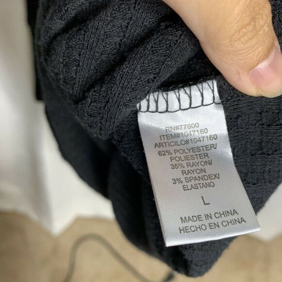 Chaser Black Ribbed‎ Waffle Knit Henley top size L - Picture 5 of 5